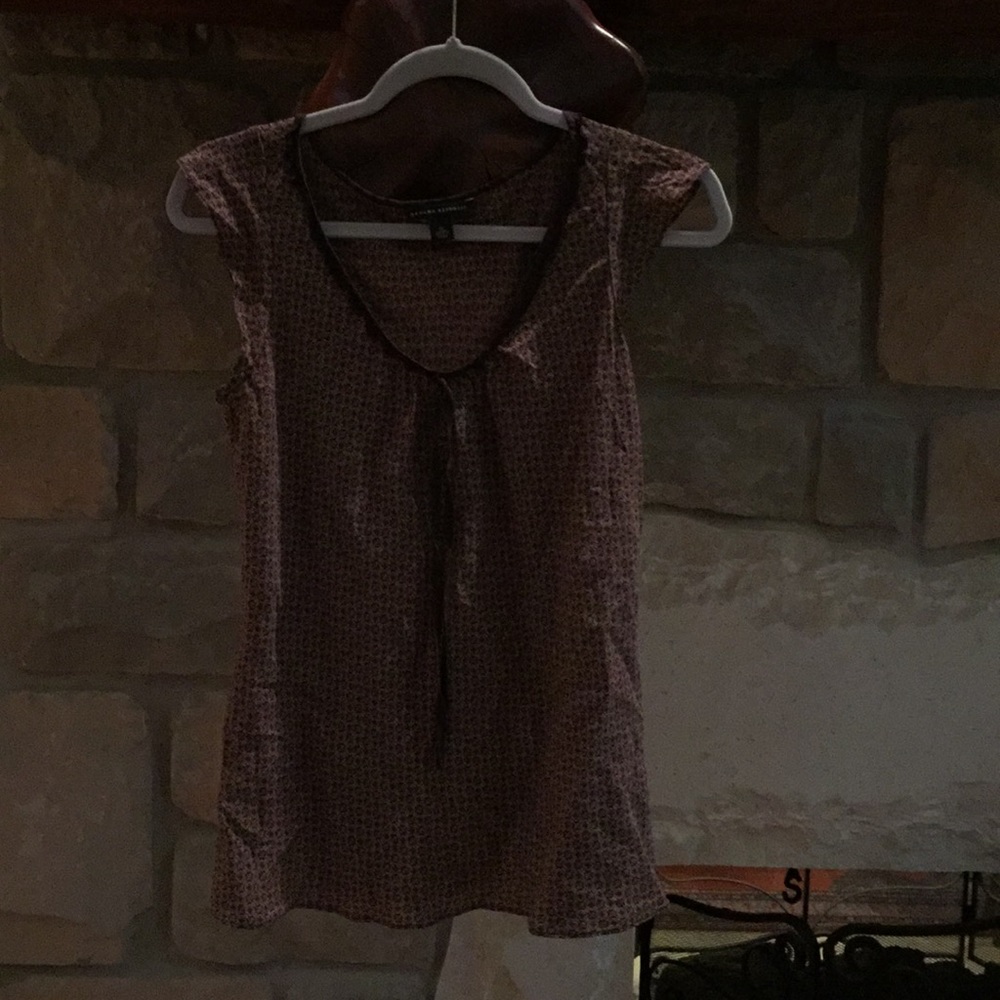 Banana Republic silk sleeveless top